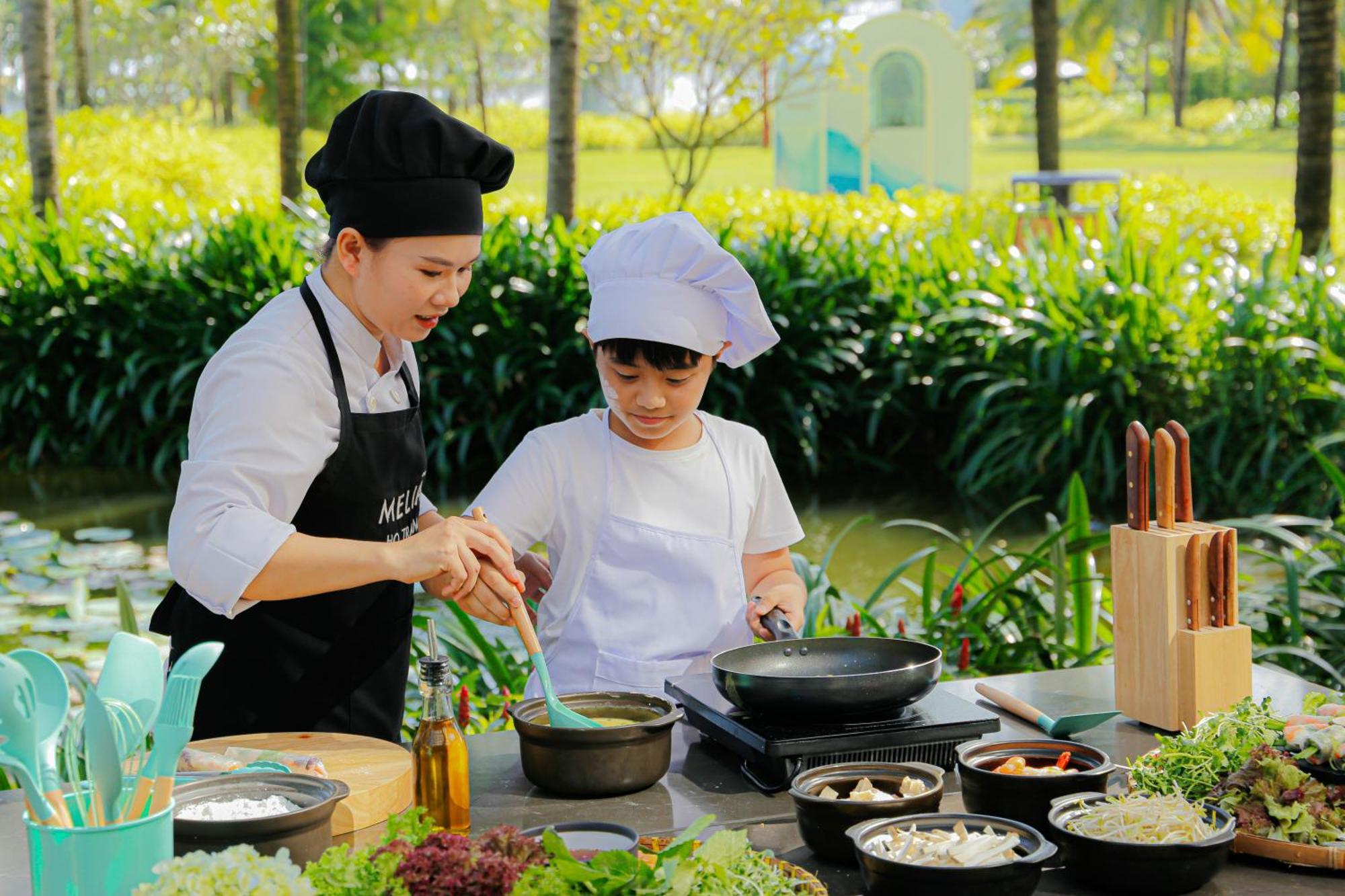 Melia Ho Tram Beach Resort Exteriér fotografie Cooking class